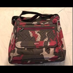 Lug Hopscotch Brushed Cranberry Camo